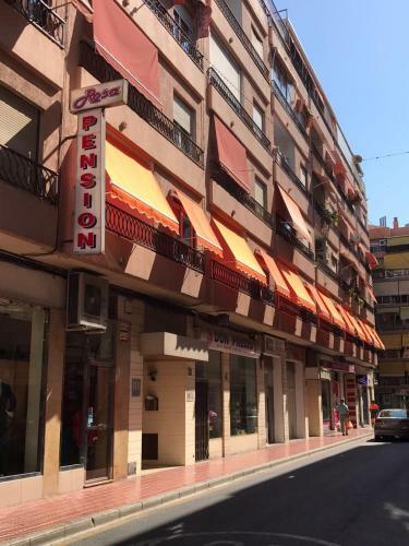 Hostal Pension Rosa Benidorm