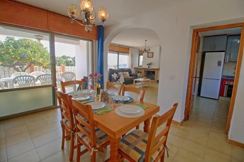 Holiday Villa Bellota