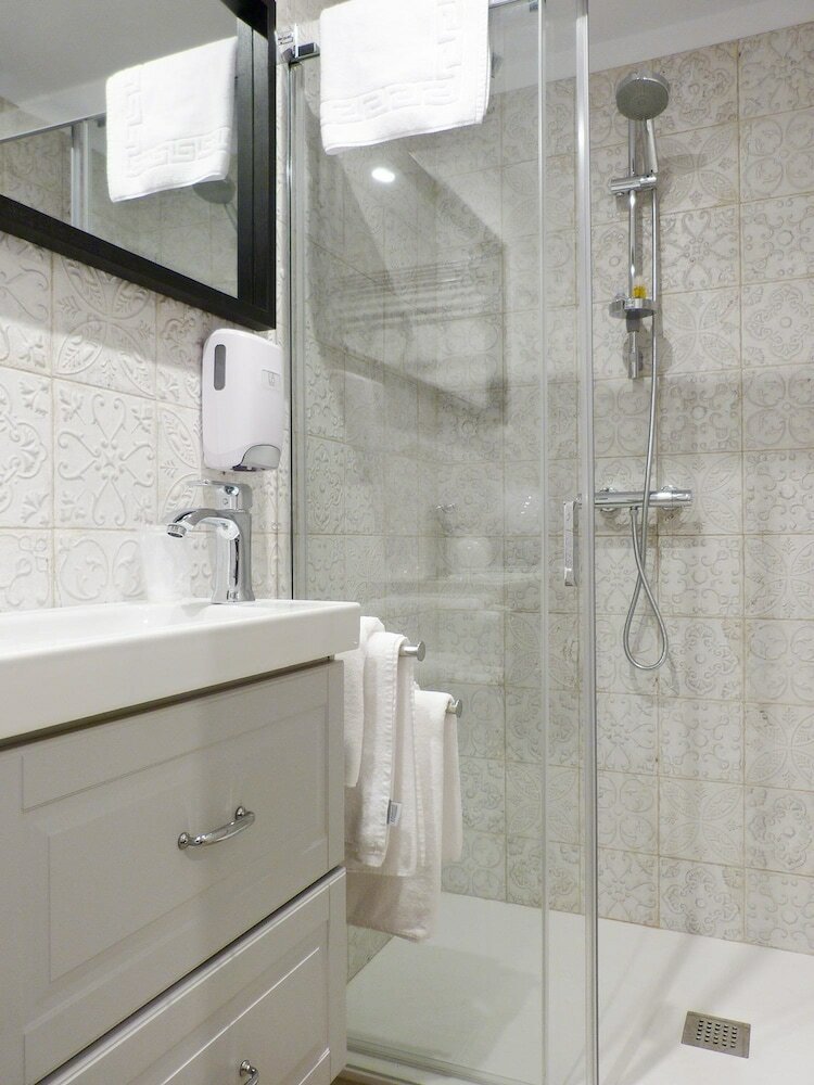Hostal Pension Luxury Lo Bilbao