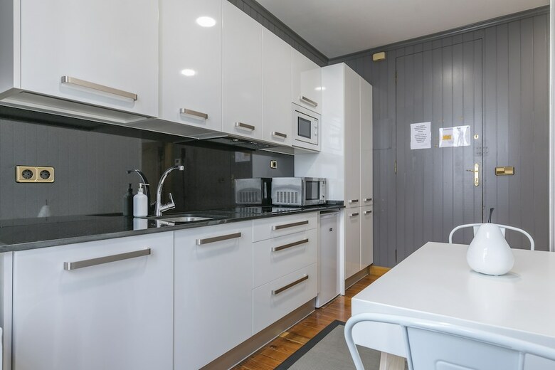 Apartamento Ayala By Forever Rentals