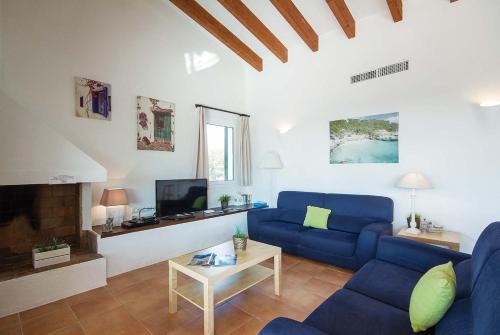 Binibequer Vell Villa Sleeps 10 Air Con Wifi