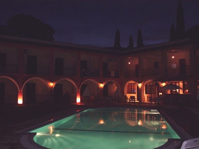 Annaliza Aparthotel
