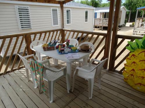 Camping Sunissim Cavall De Mar By Locatour