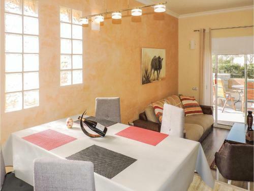 Three-bedroom Holiday Home In Bonmont