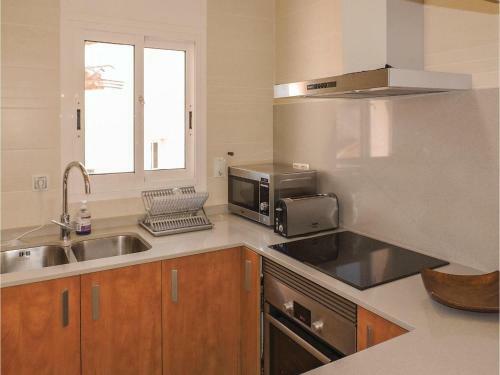 Three-bedroom Holiday Home In Bonmont