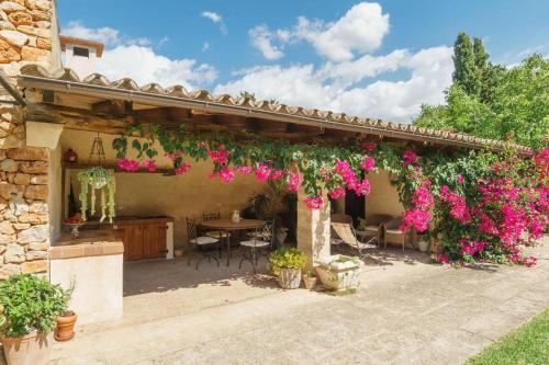 Buger Villa Sleeps 6 Pool Air Con Wifi