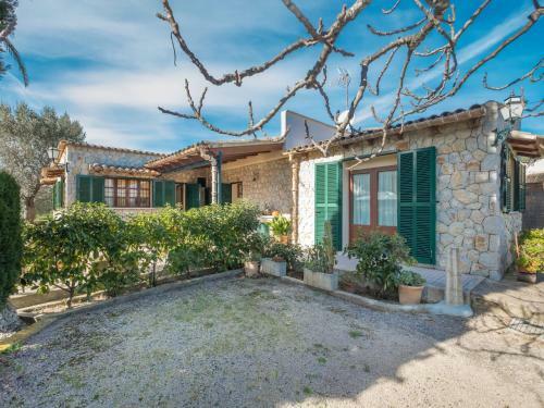 Holiday Home Can Moreu