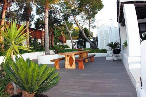 Cala Bassa Villa Sleeps 12 Pool Air Con