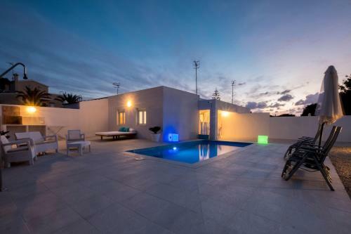 Villa Adai & Izeia