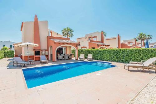 Villa Maribel II