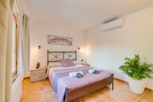 Cala Mesquida Villa Sleeps 5 Pool Air Con Wifi