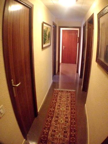 Apartment Carrer De Montserrat