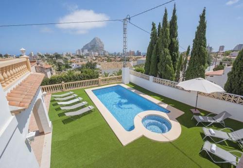 Calpe Villa Sleeps 12 Pool