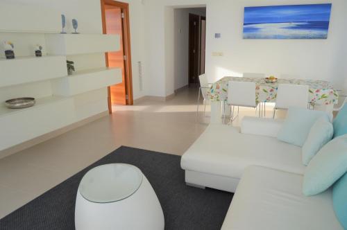 Baupres Luxurious Front Line Apartment In Calpe