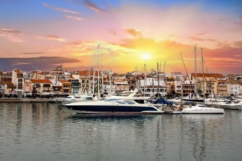 Internacional Apartment - Mediterranean Way