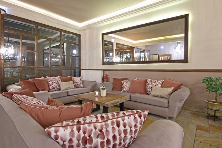Hotel Arion