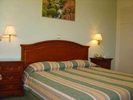 Oasis Hotel Apartments