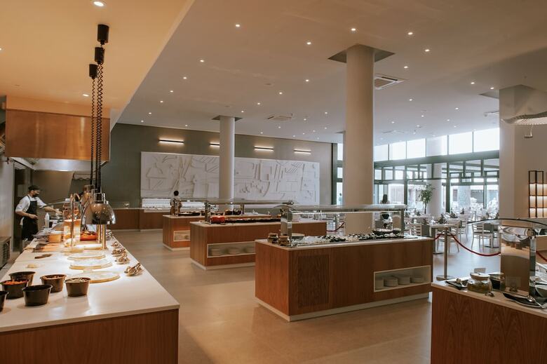 Hotel Aks Minoa Palace