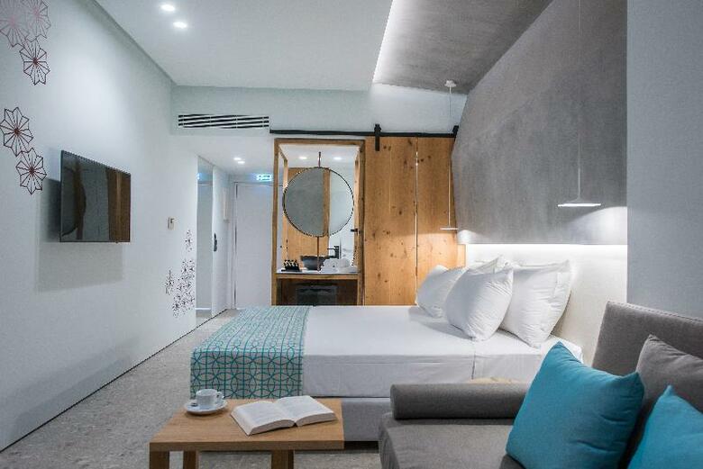 Lavris Hotels And Bungalows
