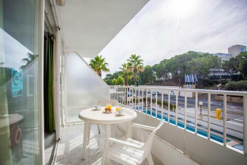 Hotel Yourhouse Africamar