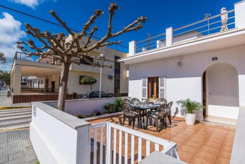 Can Picafort Villa Sleeps 6 Air Con Wifi
