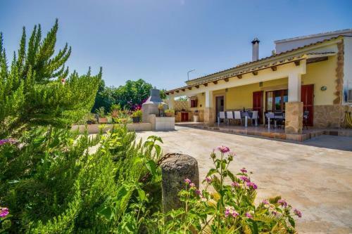 Can Picafort Villa Sleeps 11 Pool Air Con Wifi
