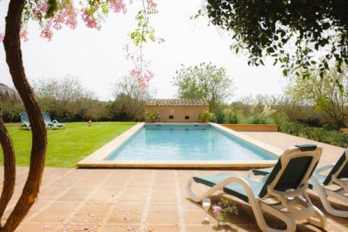 Cas Concos Villa Sleeps 10 Pool Air Con