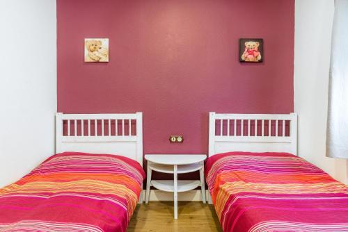 Villa Marty - S�lo Mayores De 25 A�os