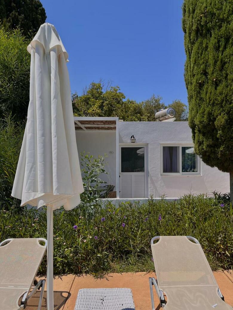 Hotel Theodorou Beach