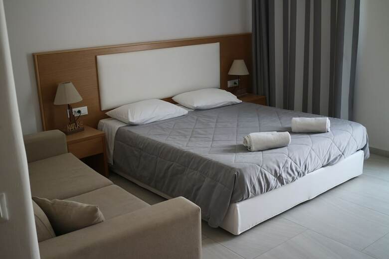 Hotel Petinaros