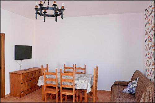 Bungalow En Conil Con Piscina
