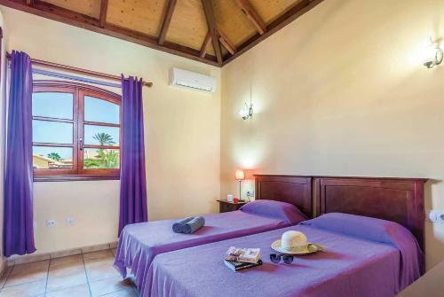 Corralejo Villa Sleeps 4 Air Con Wifi