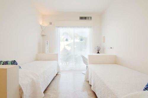 Corralejo Villa Sleeps 5 Pool Air Con Wifi