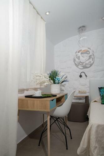 Spiros Hotel