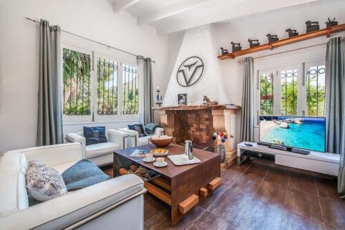Es Barcares Villa Sleeps 4 Pool Air Con Wifi