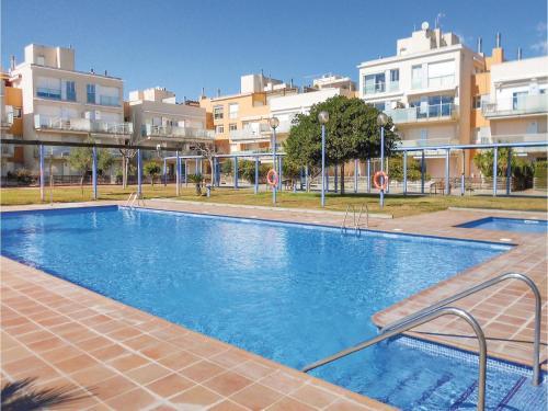 Four-bedroom Apartment In Cubelles
