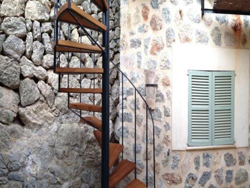 Deia Villa Sleeps 6 Wifi