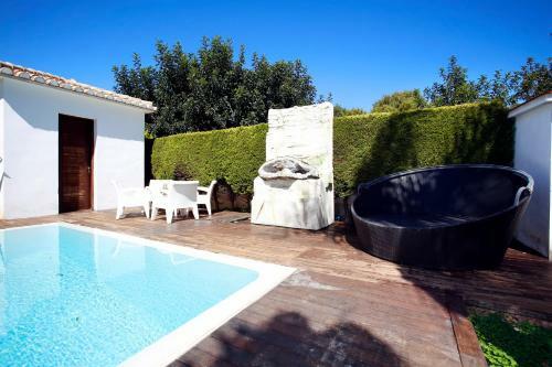 Villa Prime Holidays, Las Rotas