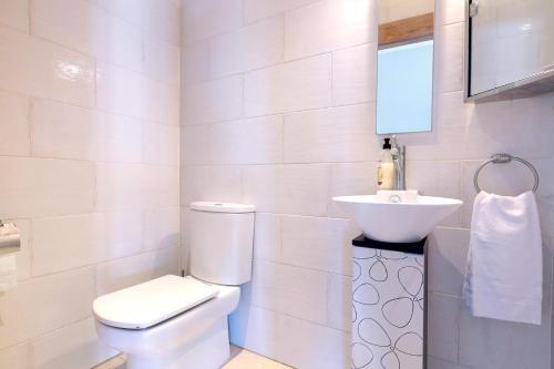 Vila-real Villa Sleeps 8 Pool Air Con Wifi