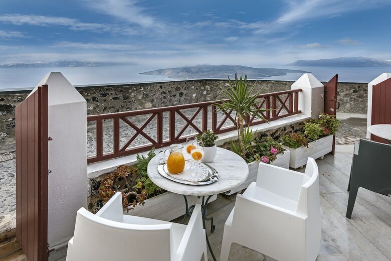 Hotel Aigialos