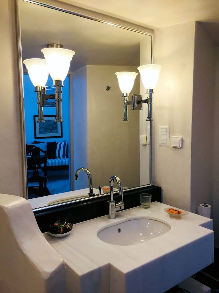 Hotel Aigialos