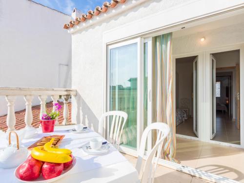 Holiday Home Port Rhodes 82
