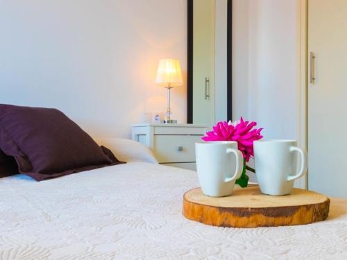 Apartment Empord�