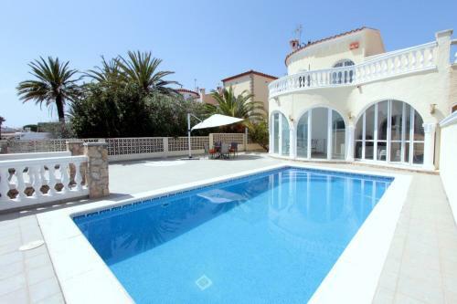 Villa Leon Inmo Carmanso 5 B - 12207