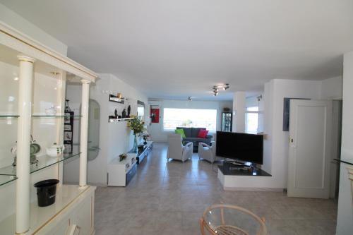 Apartamento �tico Club N�utico Ref. 239