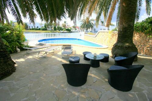 Villa Leon Inmo Flamicell 15 B - 10044