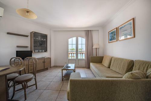 Apartamentos Es Ca�e