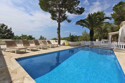 Cubells Villa Sleeps 12 Pool Air Con Wifi