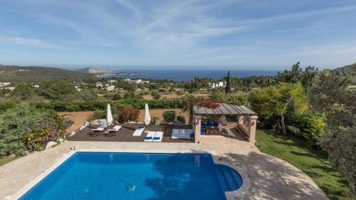 Cubells Villa Sleeps 8 Pool Air Con Wifi