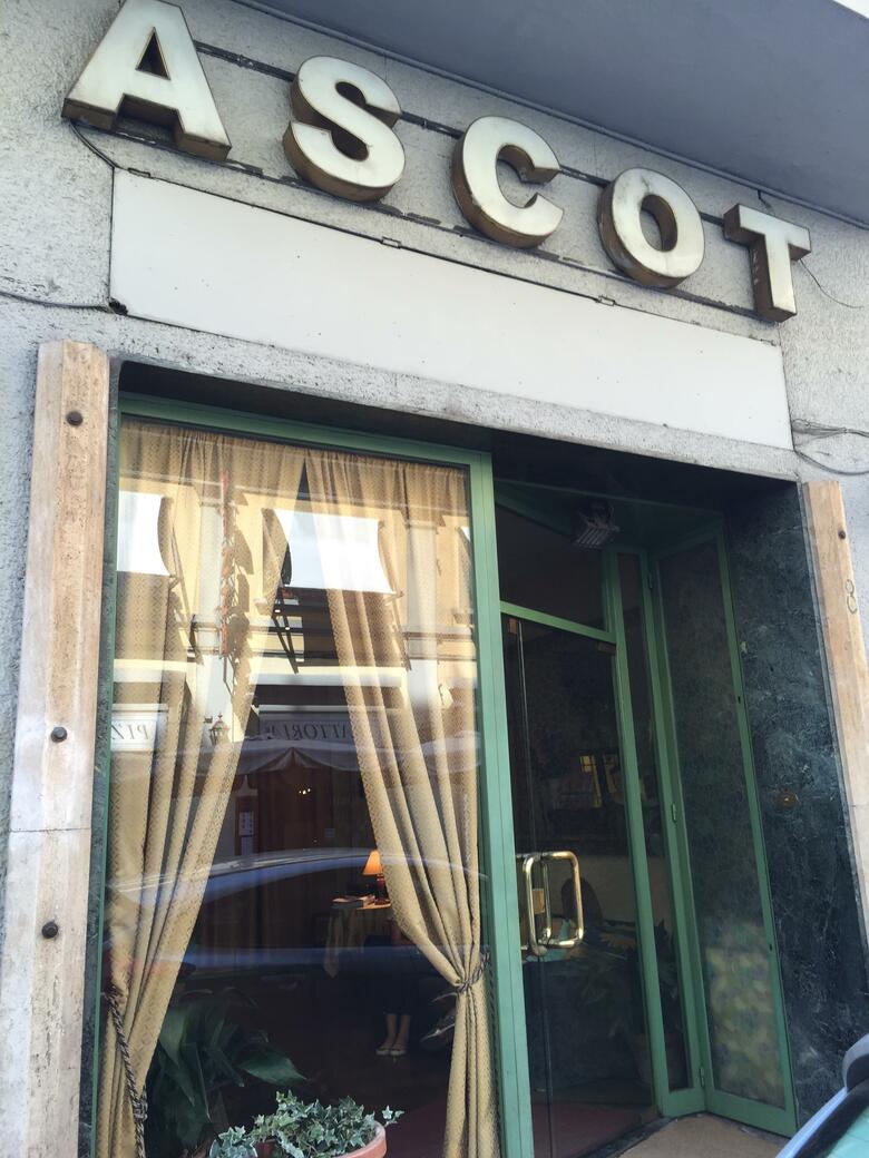Hotel Ascot